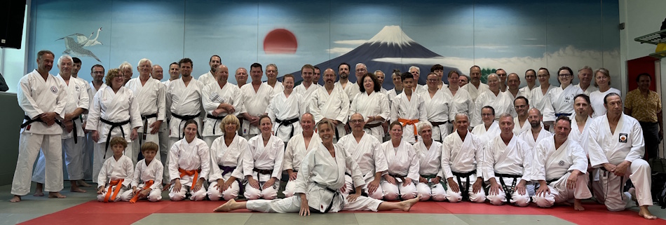 260815 Gruppe A 0950x0309